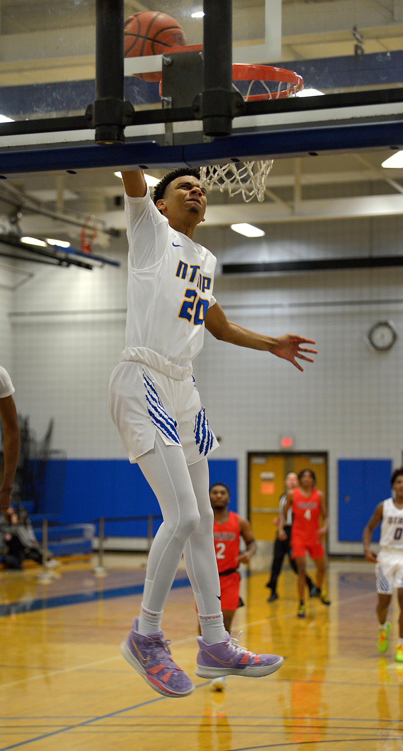 NCCC cagers knock off rival Kats
