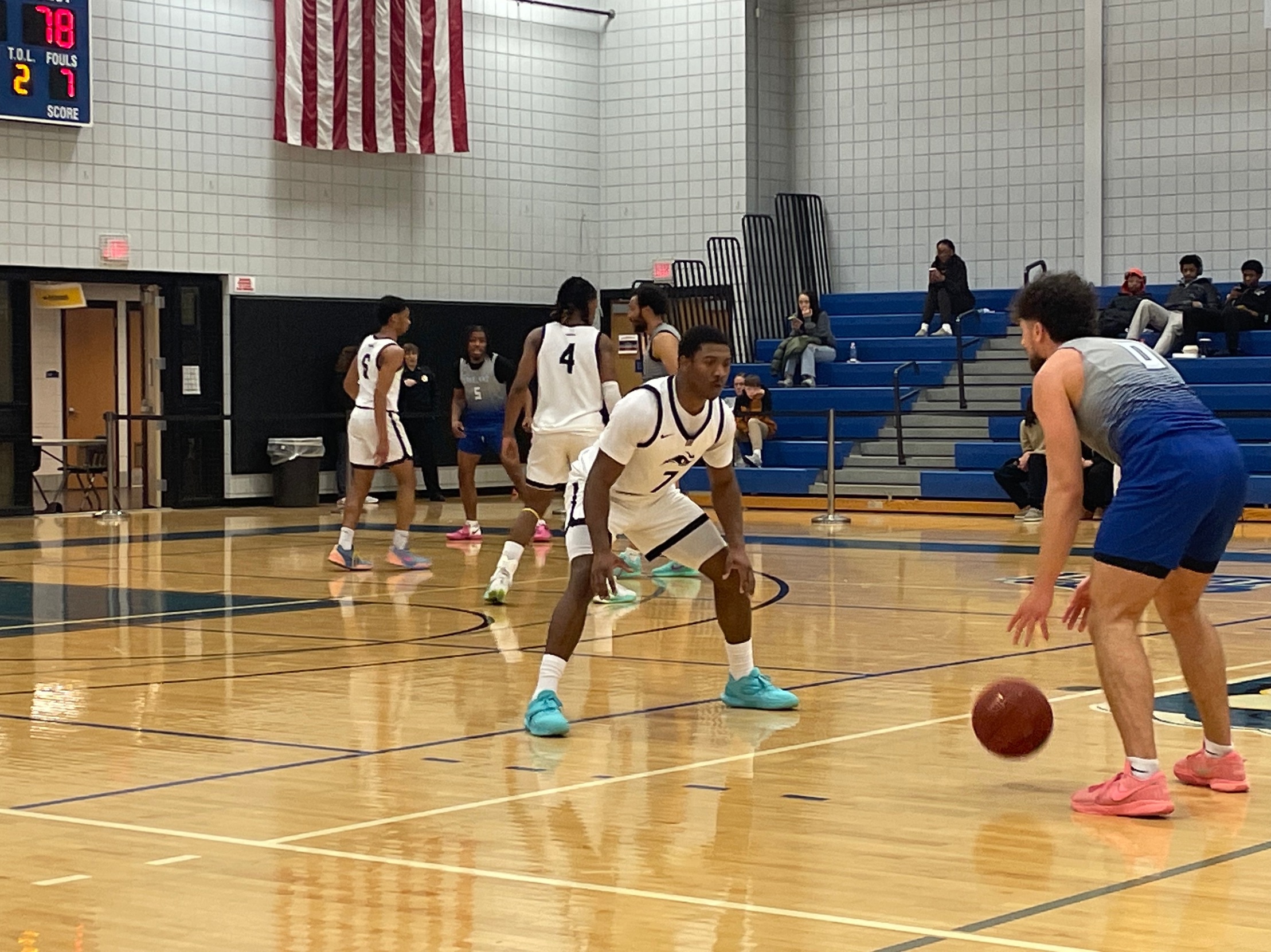 Late scoring frenzy lifts T&rsquo;Wolves to overtime finish against Lakeland CC for seventh consecutive win