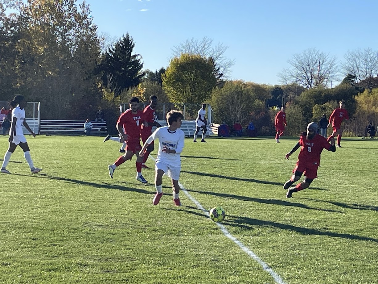 Thunderwolves finish in draw with rival Erie